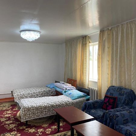 Nurgul Hotell Bokonbayevo Exteriör bild