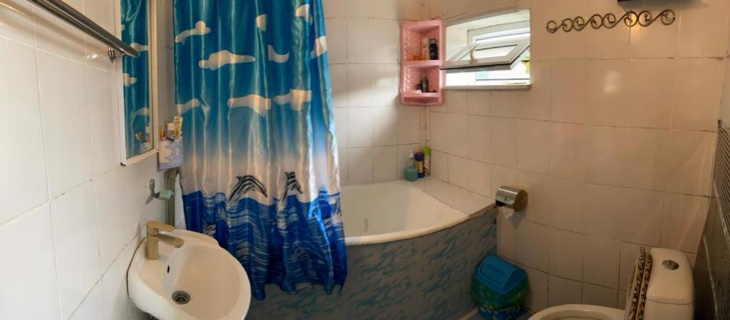 Nurgul Hotell Bokonbayevo Exteriör bild