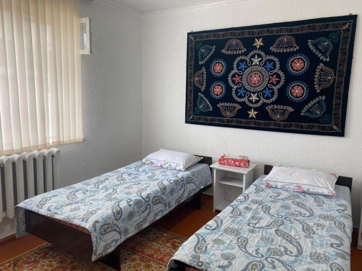 Nurgul Hotell Bokonbayevo Exteriör bild