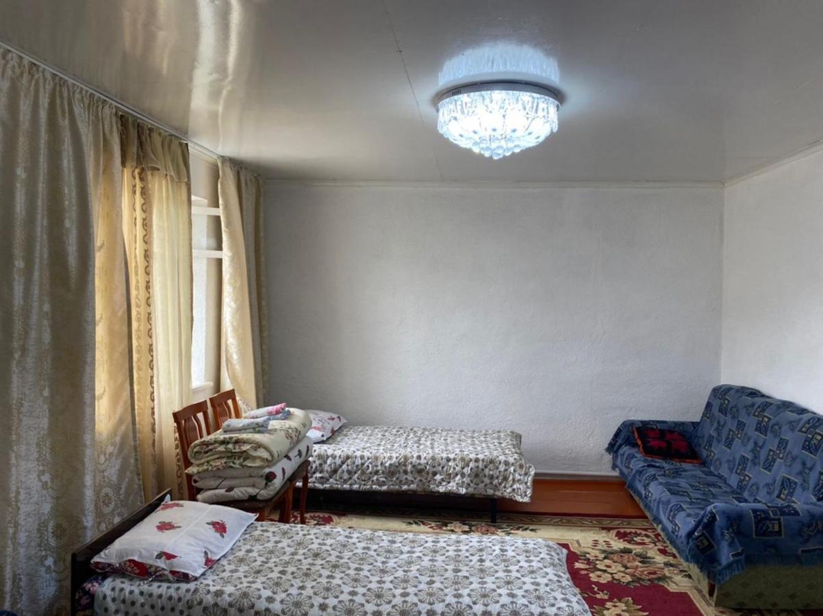 Nurgul Hotell Bokonbayevo Exteriör bild
