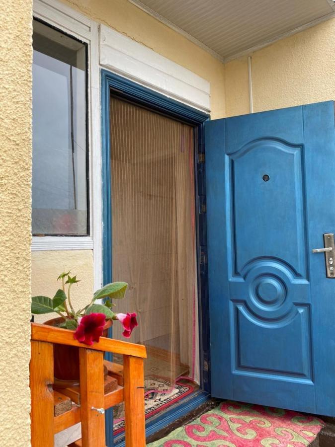 Nurgul Hotell Bokonbayevo Exteriör bild