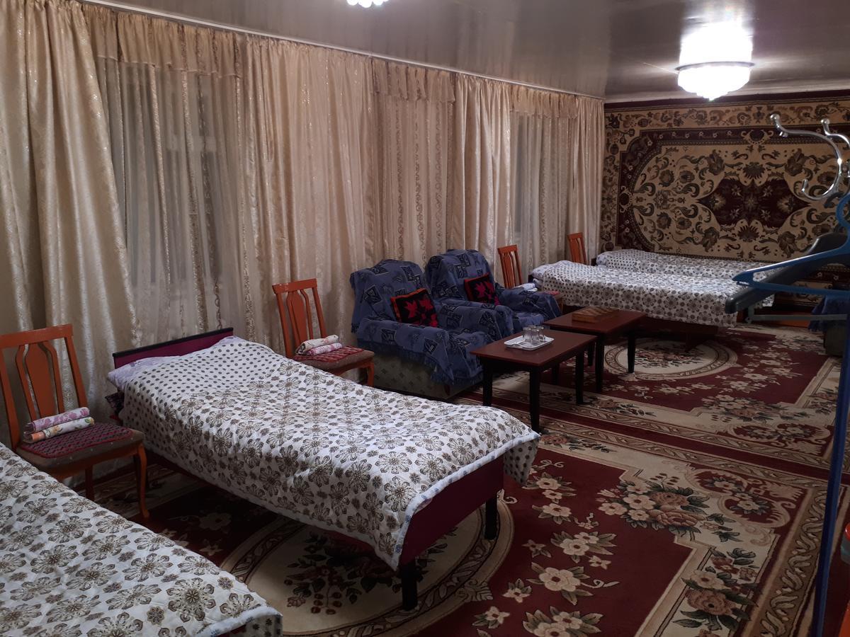 Nurgul Hotell Bokonbayevo Exteriör bild
